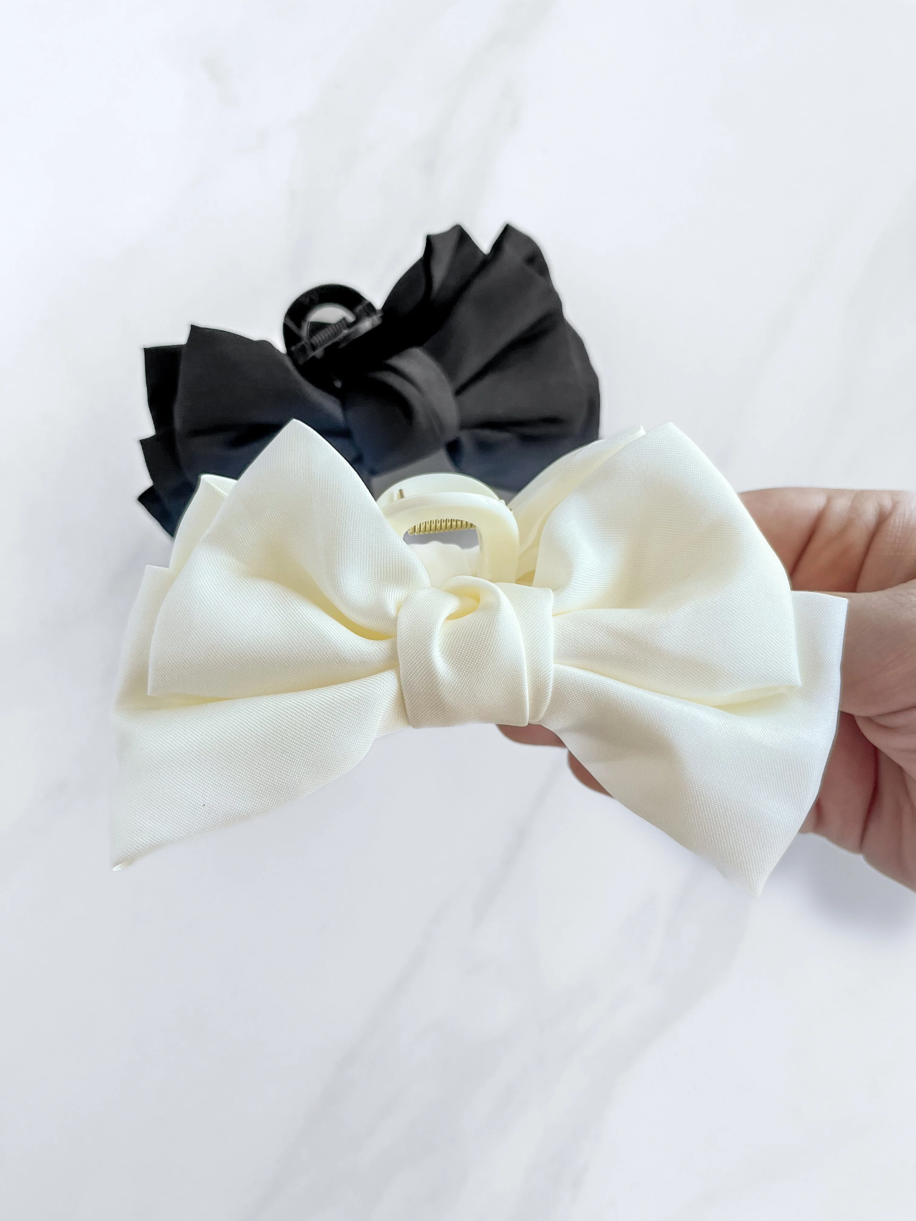Classy Chic Lilac Clip - Image 5