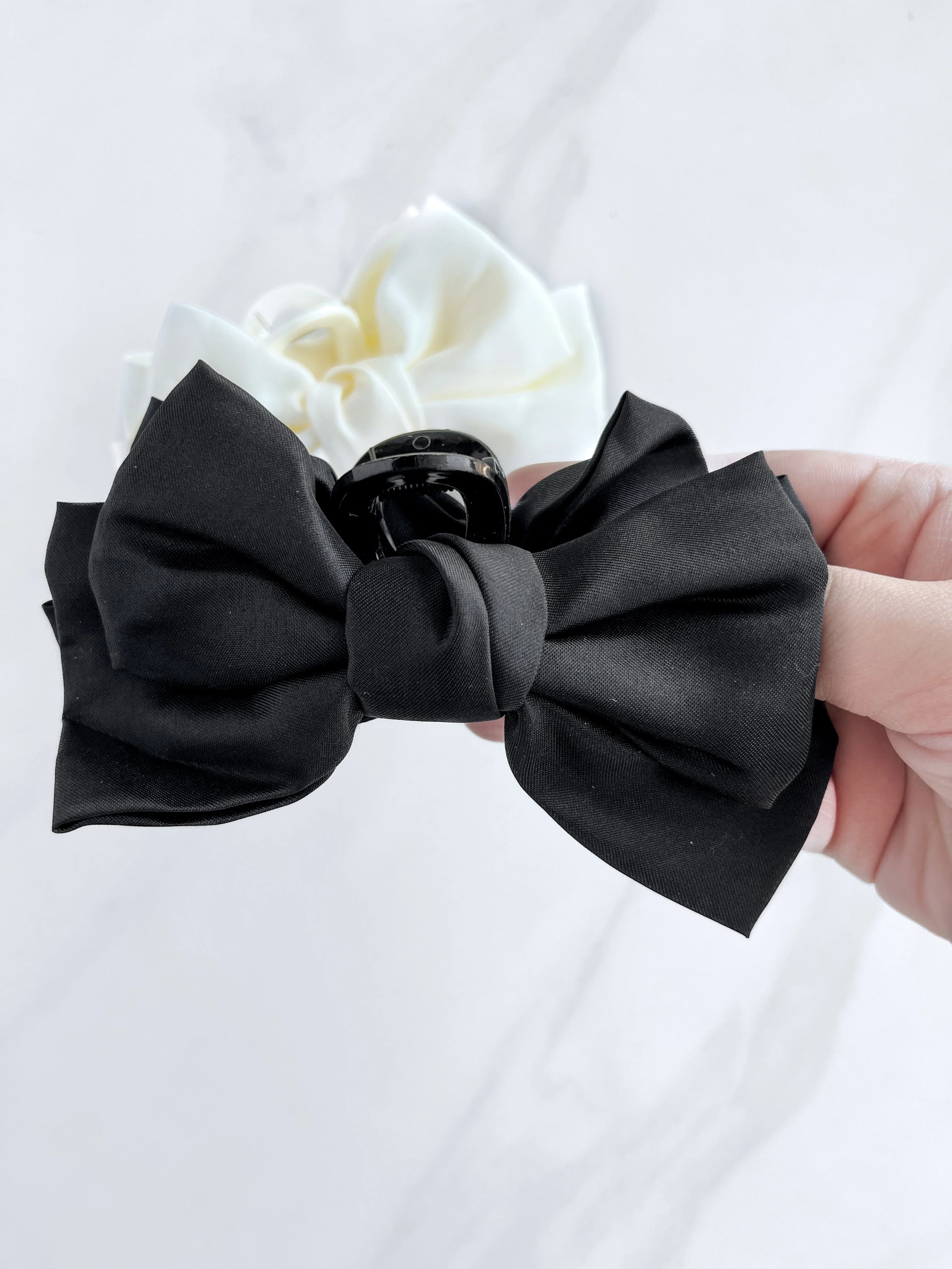 Classy Chic Lilac Clip - Image 9