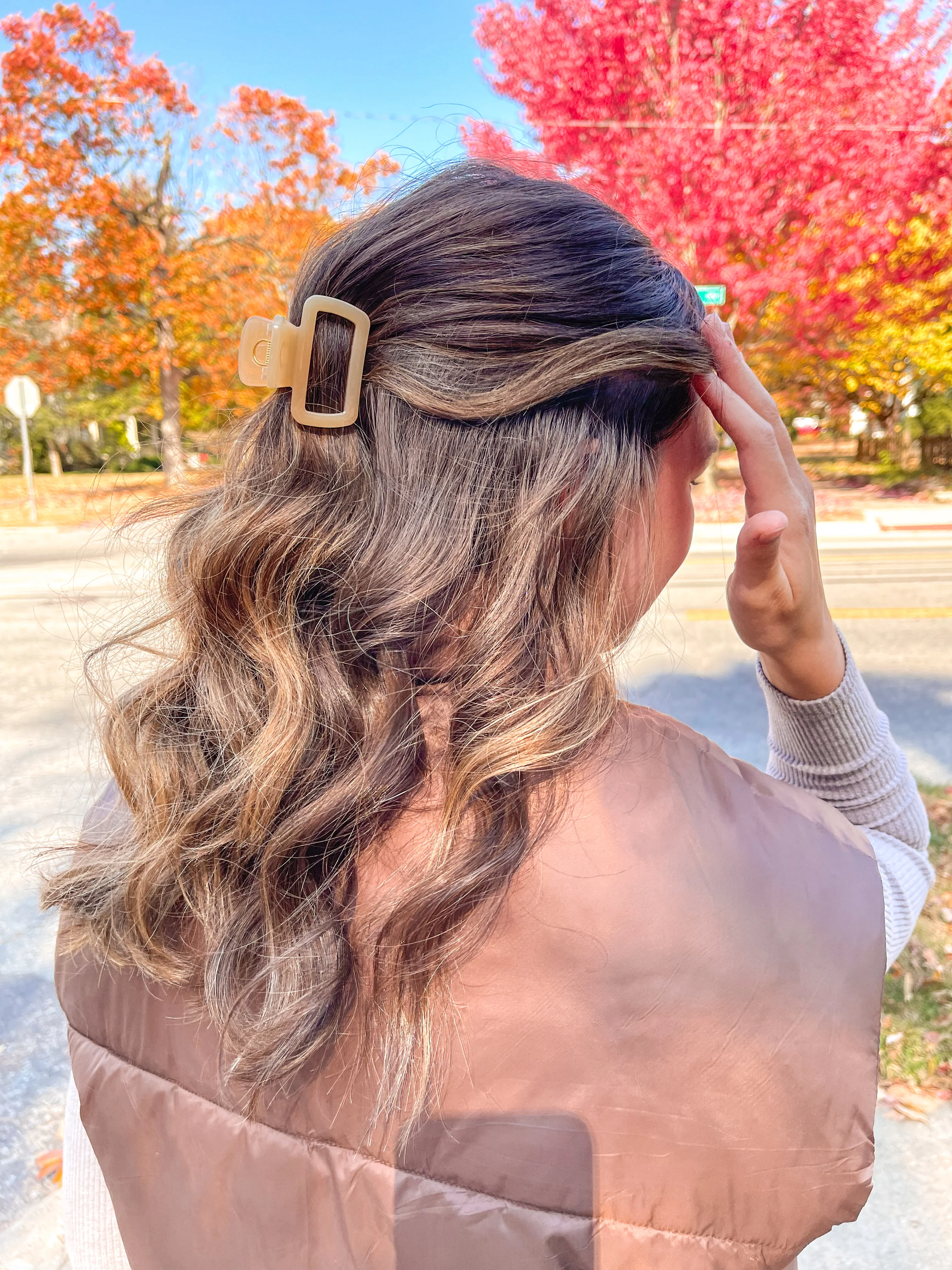 Happy Hour Lilac Clip - Image 5
