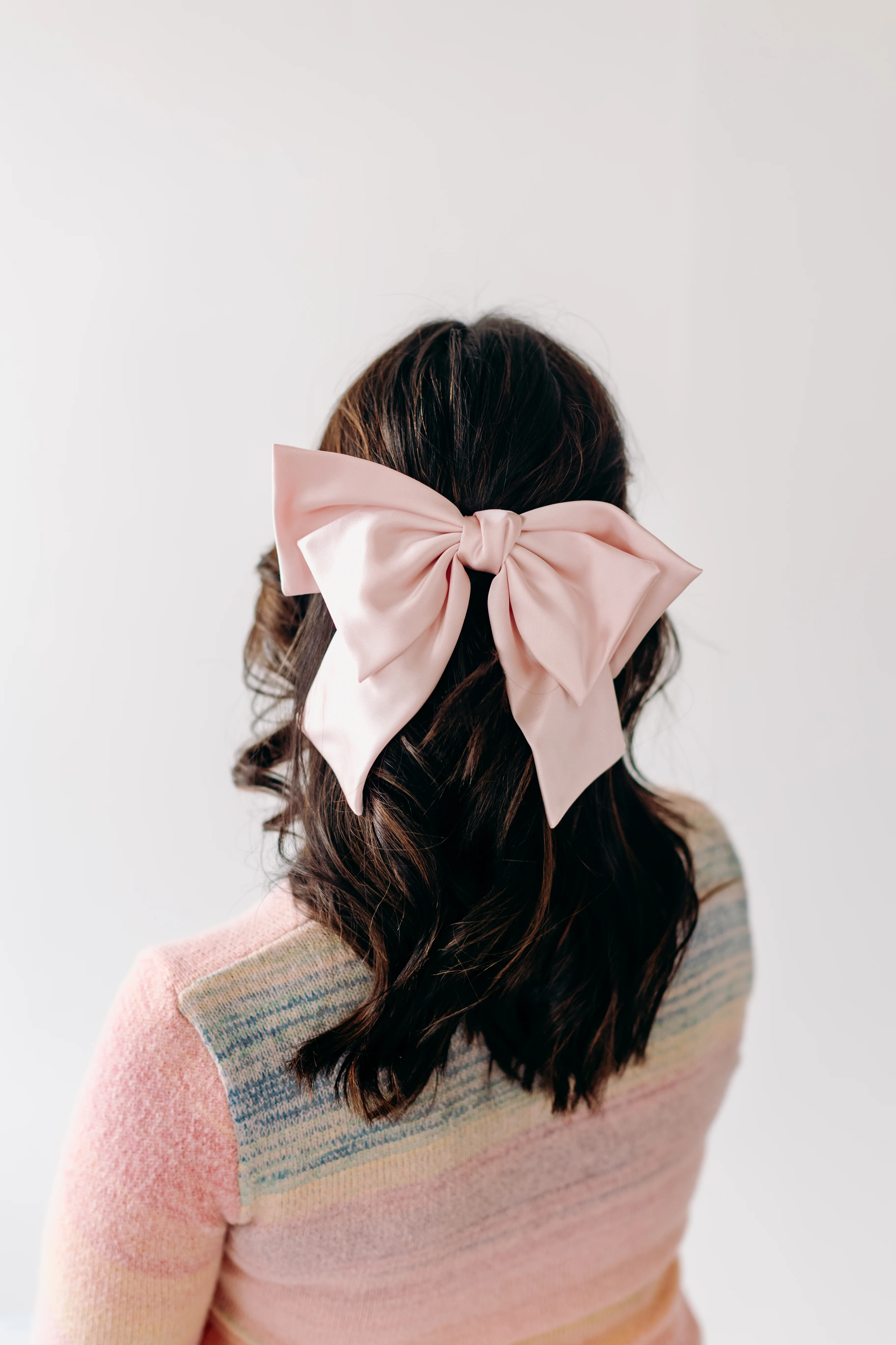 Rumor Has It Lilac Bow - Image 5