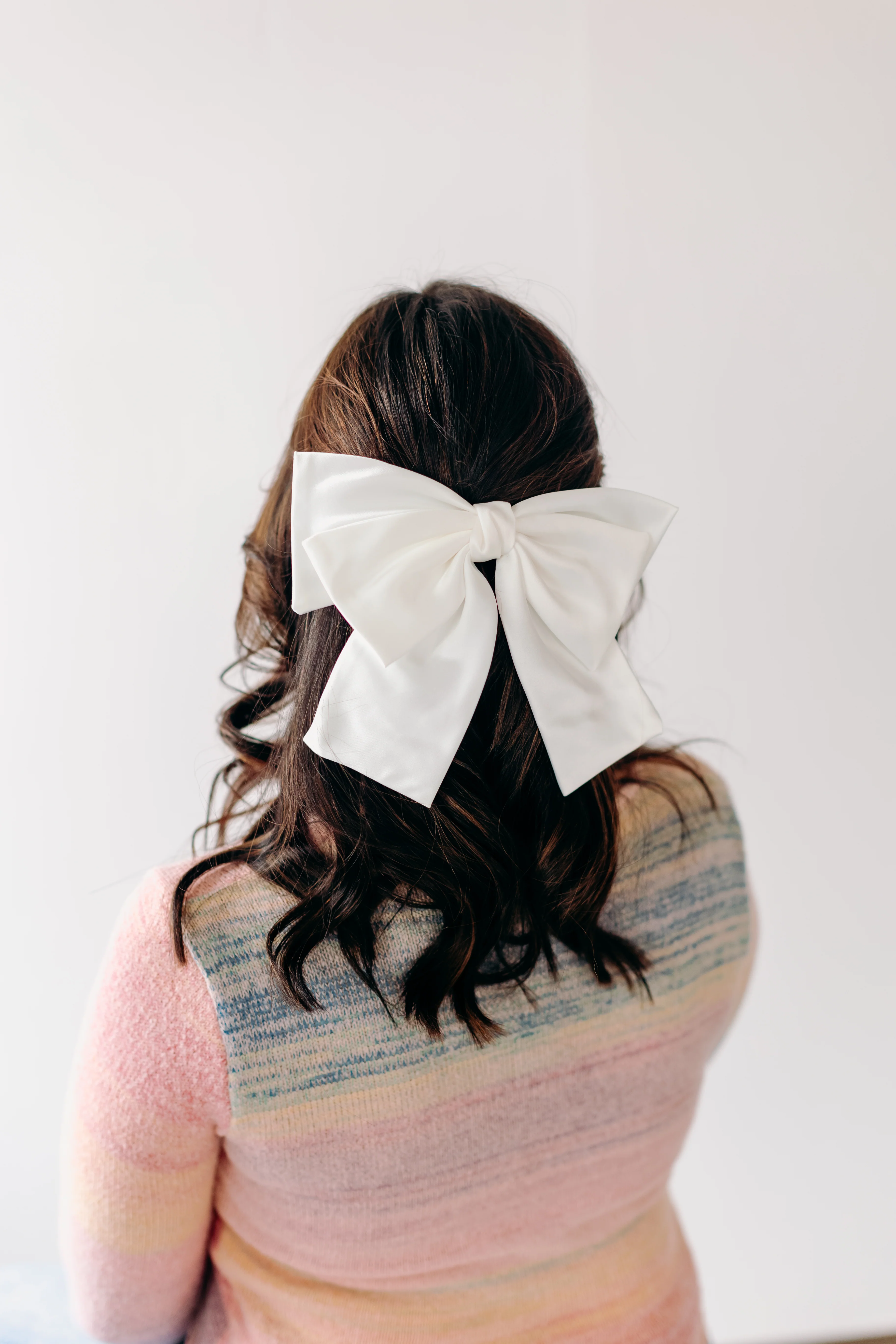 Rumor Has It Lilac Bow - Image 7