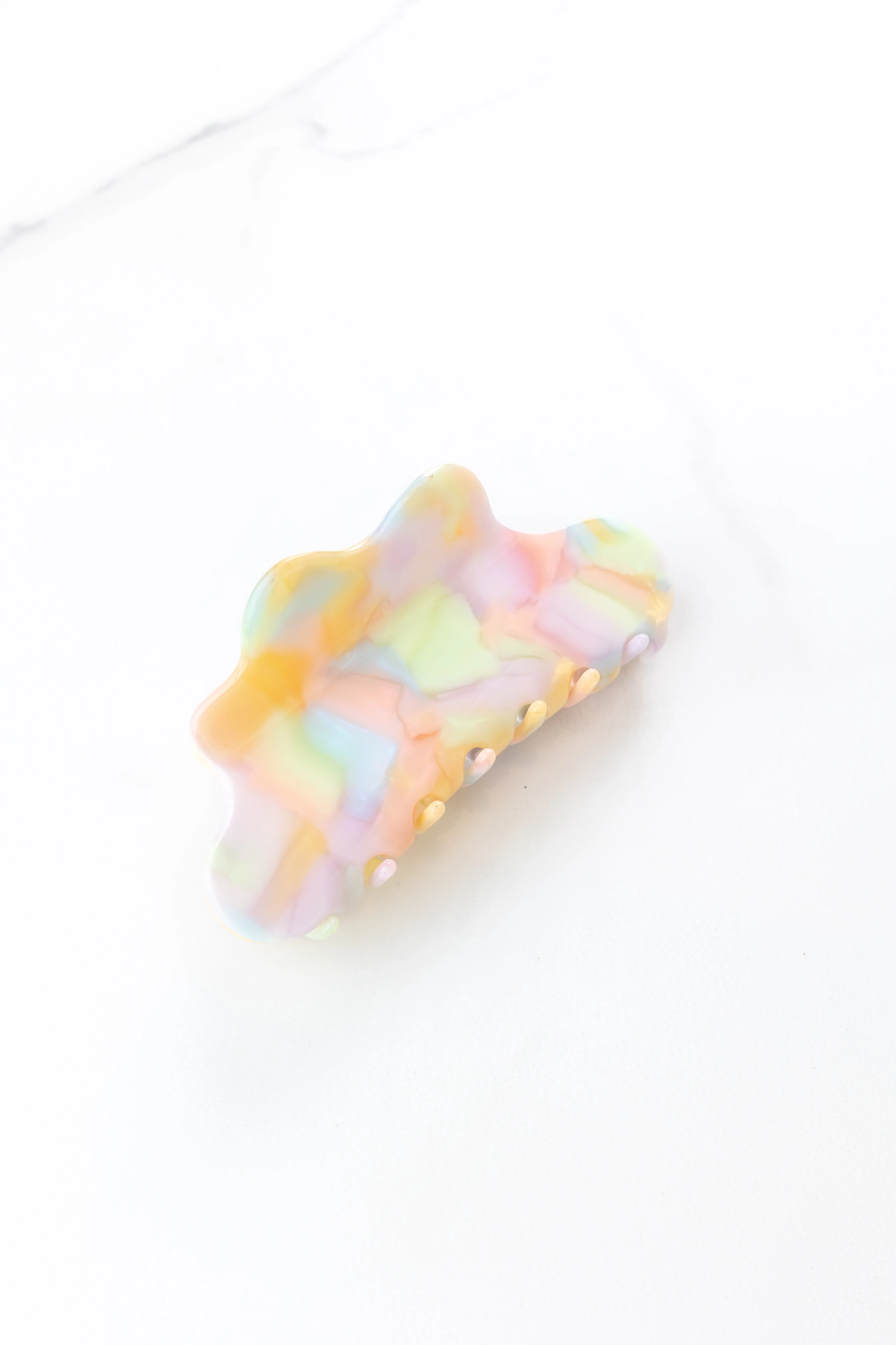 On Cloud 9 Lilac Clip - Image 4
