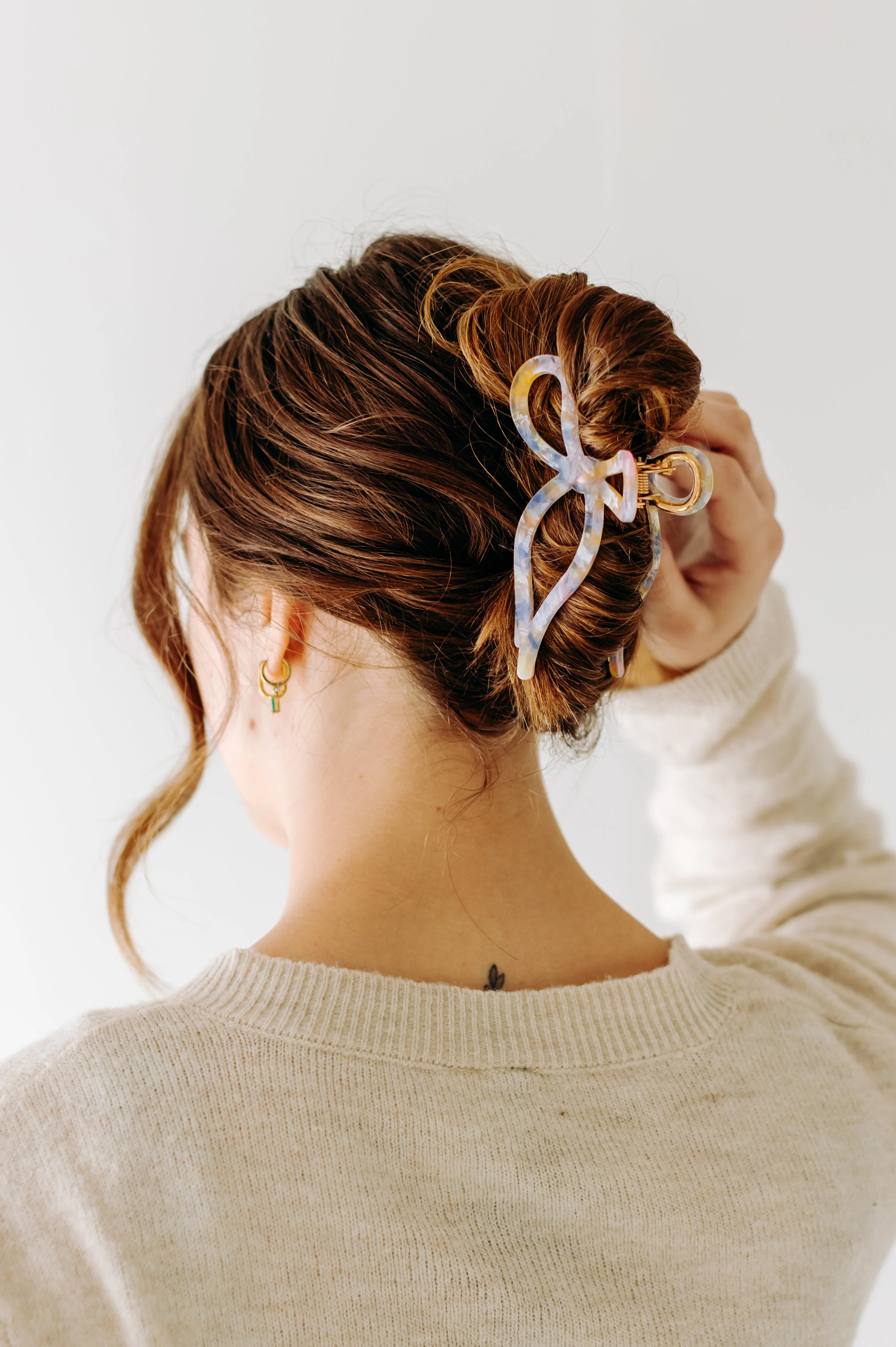 One in a Million Lilac Clip - Image 11