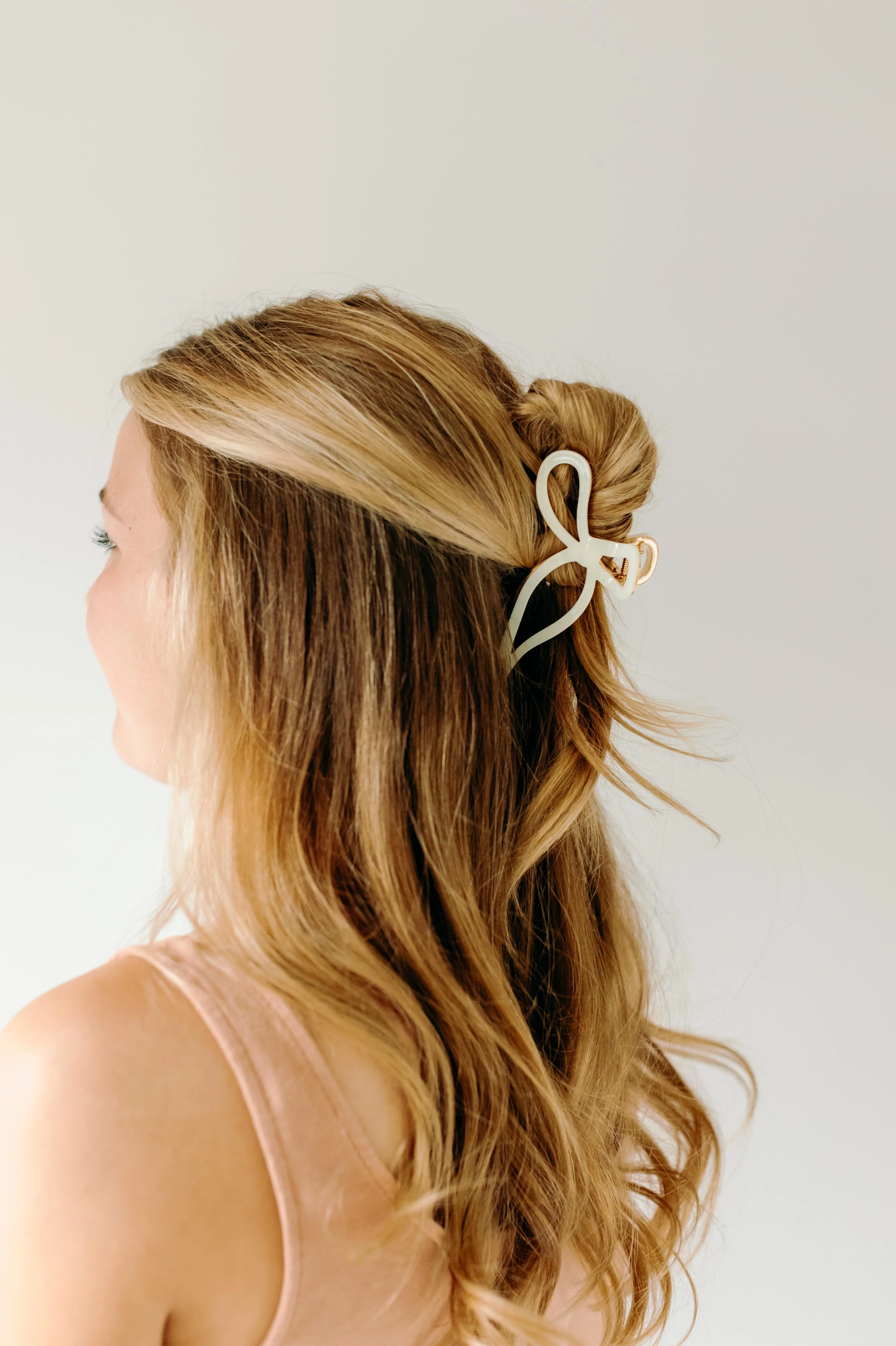 One in a Million Lilac Clip - Image 15