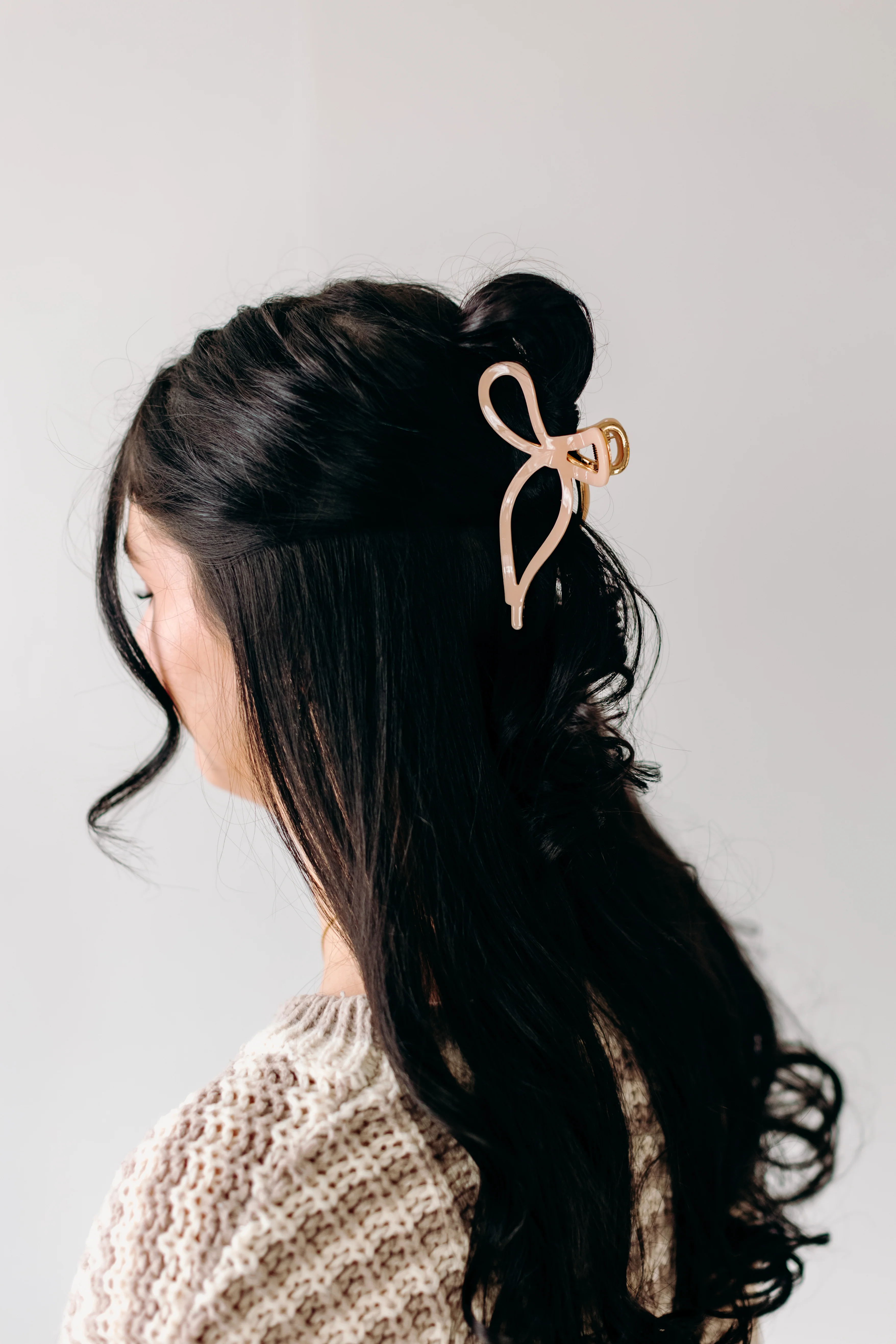 One in a Million Lilac Clip - Image 7