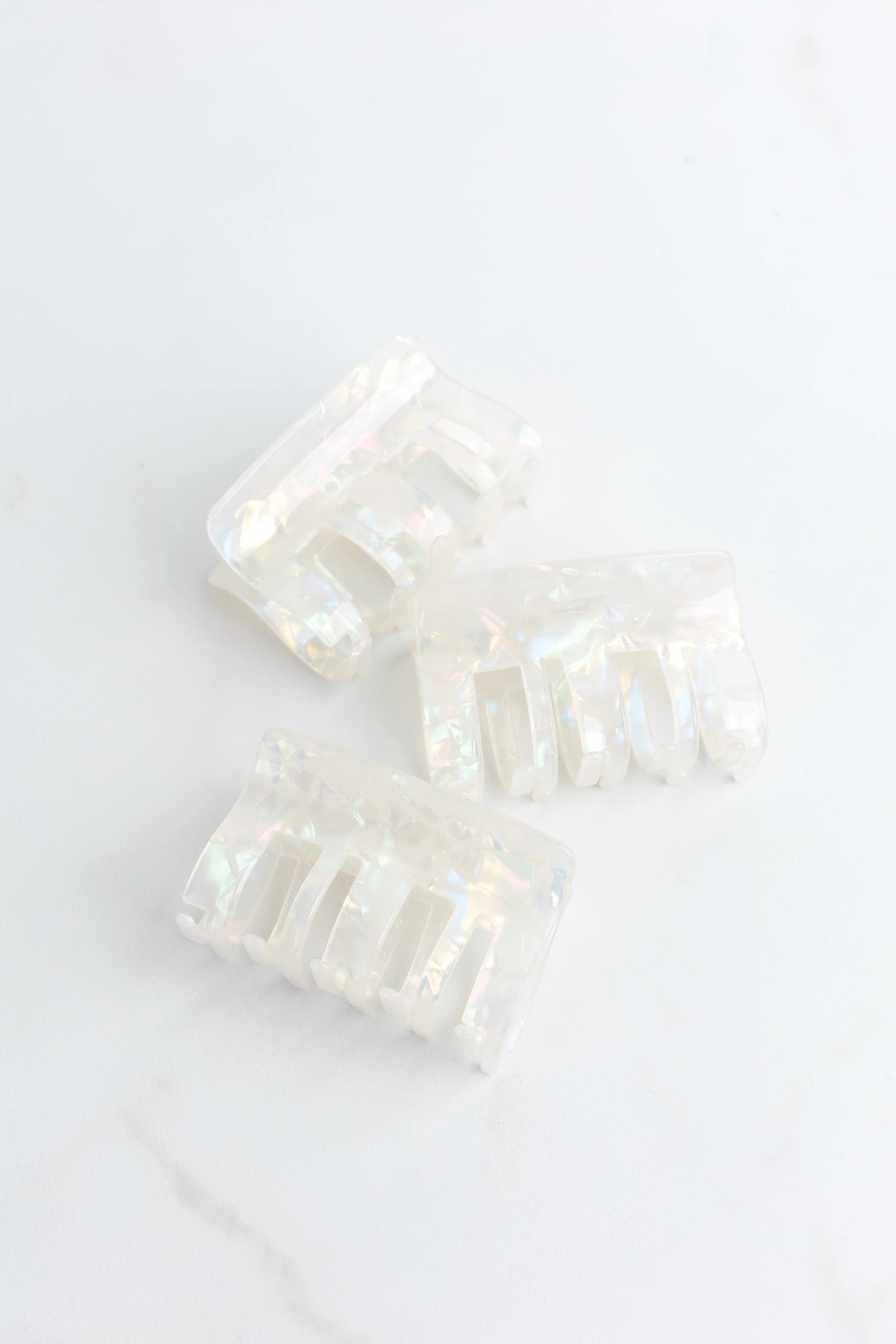 Picture Perfect Lilac Clip - Image 6