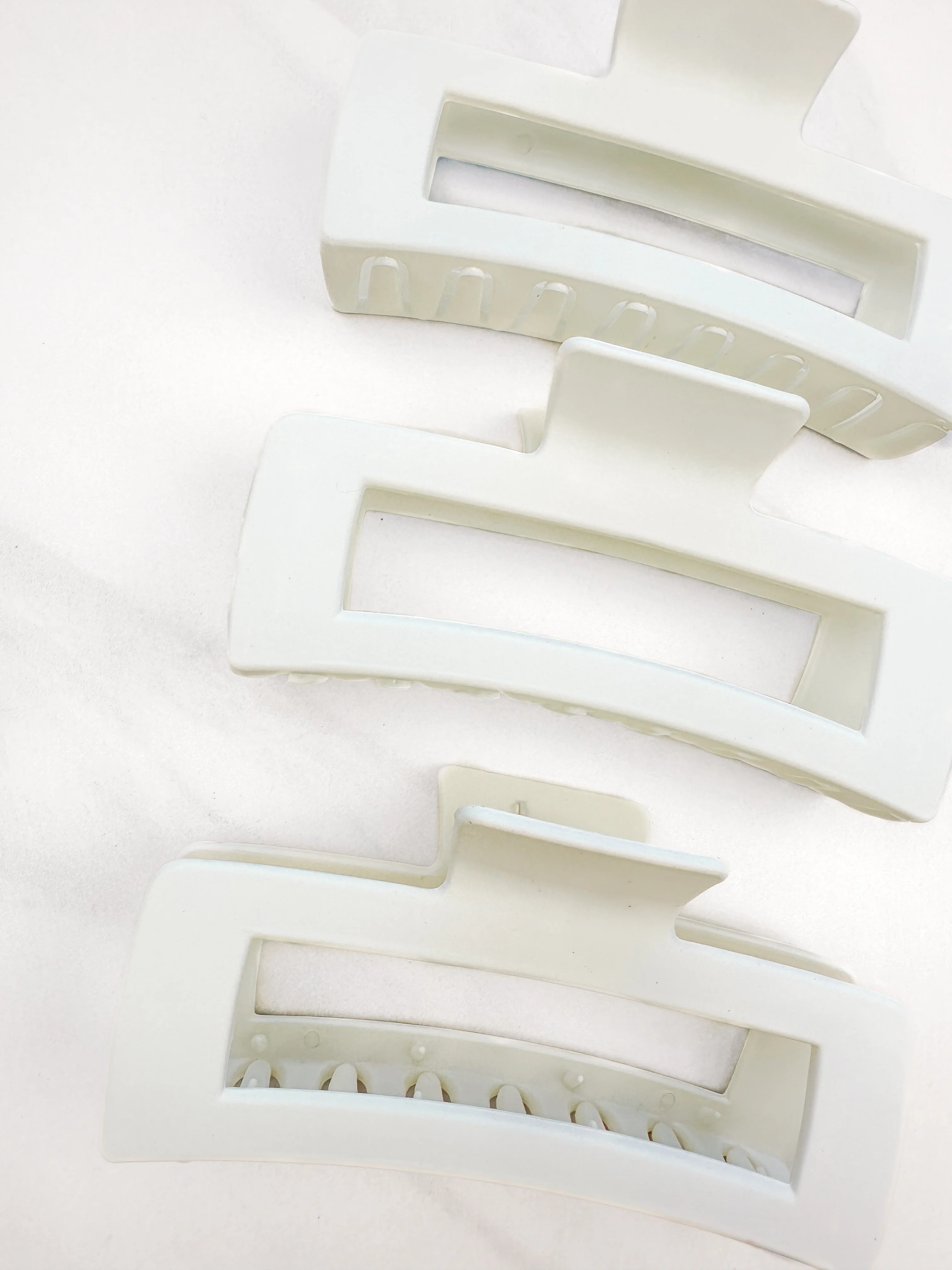 The XL Essential Lilac Clip - Image 6